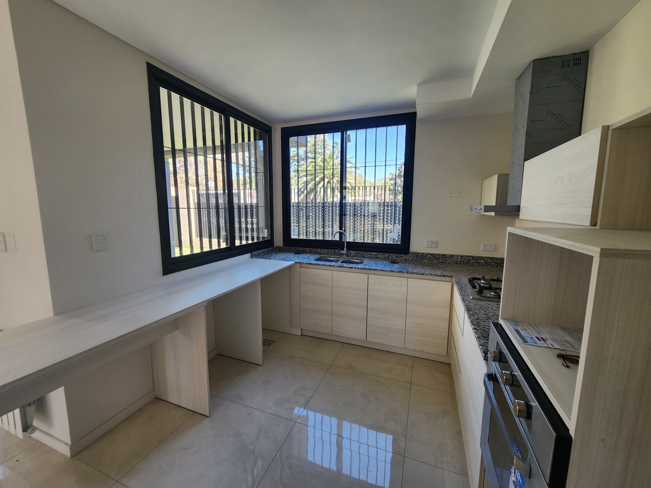 Duplex de Categoria en Rivera Indarte - Apto Credito