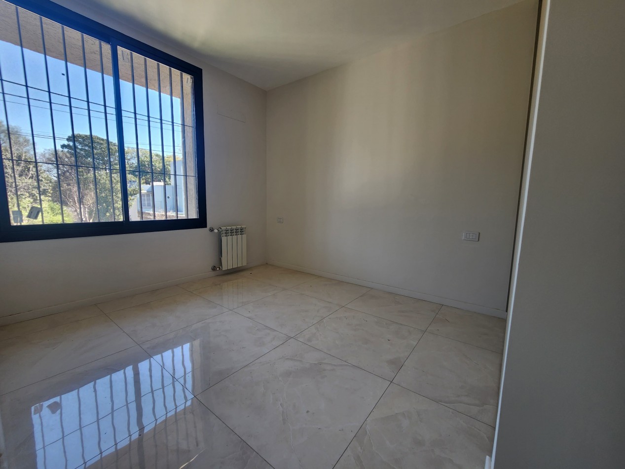 Duplex de Categoria en Rivera Indarte - Apto Credito