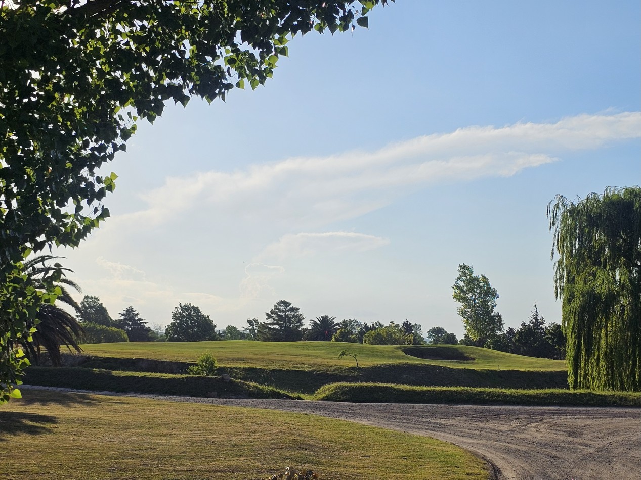 VENTA - Excelente Lote en Valle del Golf Etapa 2 - ¡Listo para Construir!