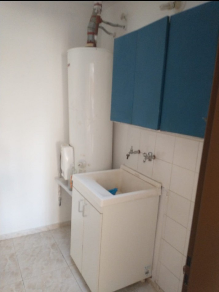 Casa 3 Dorm en Venta en B° La Salle-