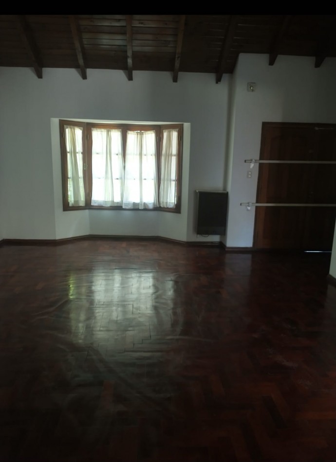 Casa 3 Dorm en Venta en B° La Salle-