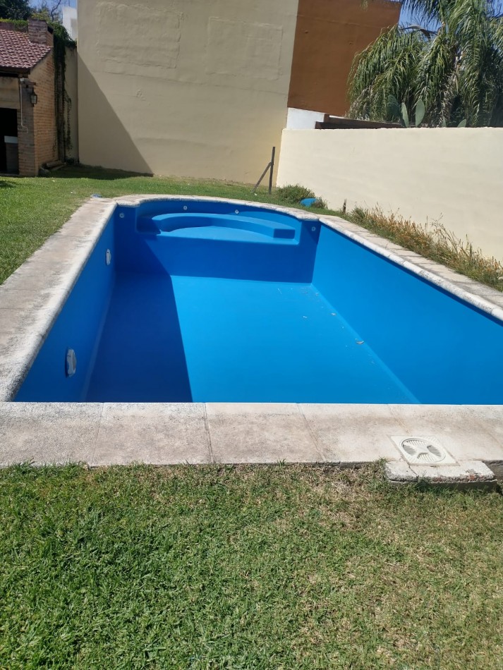 Casa 3 Dorm en Venta en B° La Salle-