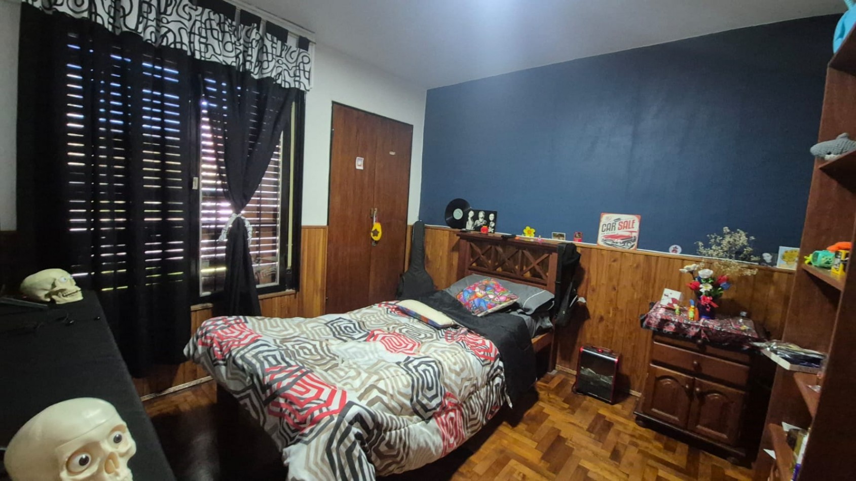 B° CENTENARIO- CASA 4 DORM A MTS CORDILLERA