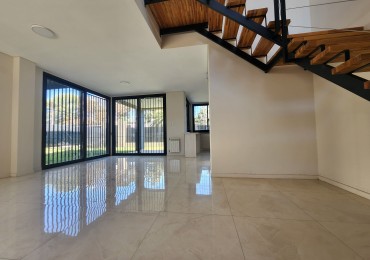 Duplex de Categoria en Rivera Indarte - Apto Credito