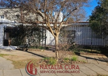 ARGUELLO- Casa de 4 Dorm a mts de Recta Martinolli APTA CREDITO