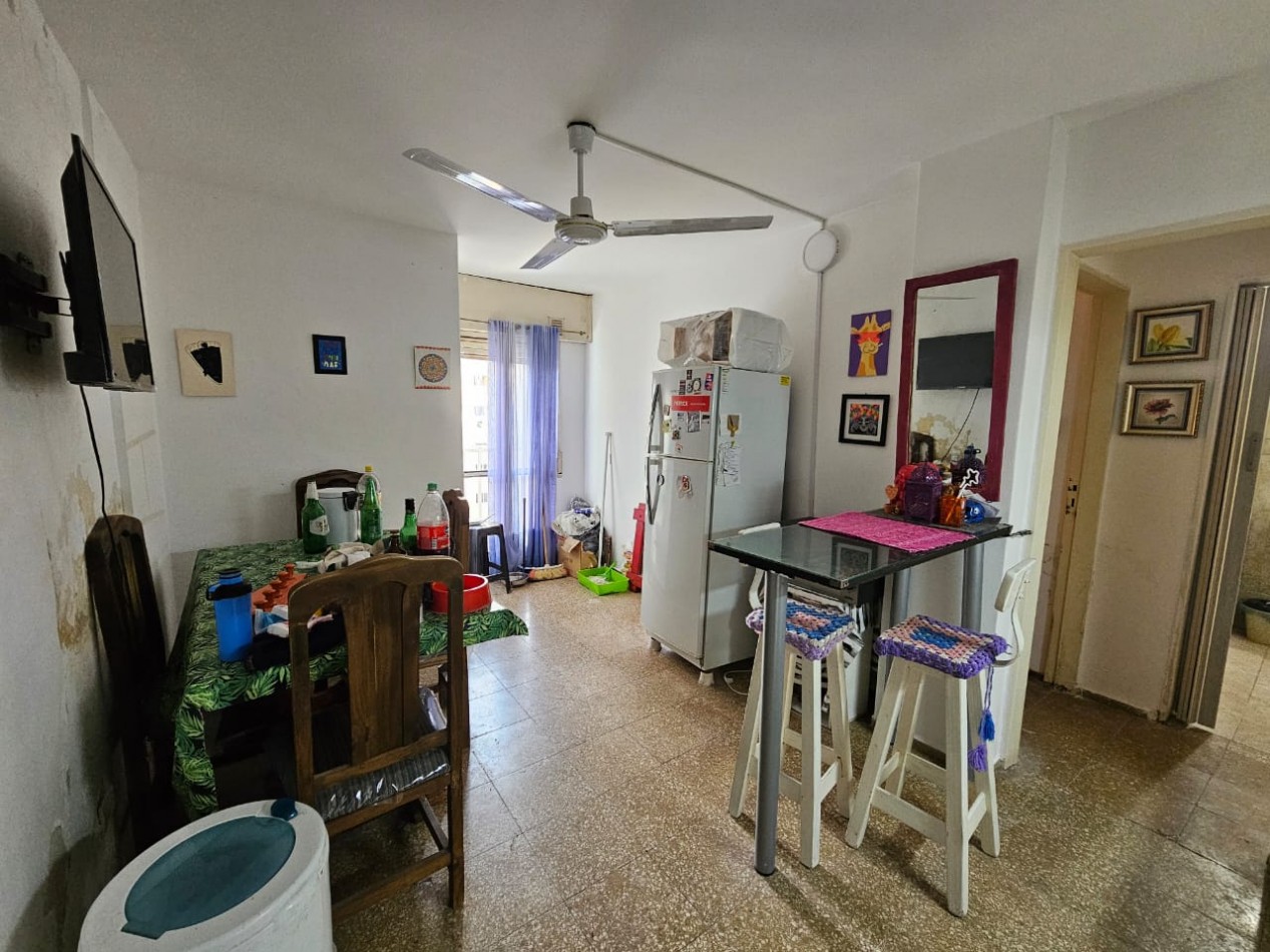 Vendo Departamento Alberdi 1 dormitorio Prox.a Jefatura de Policias Y Hospital Clinicas