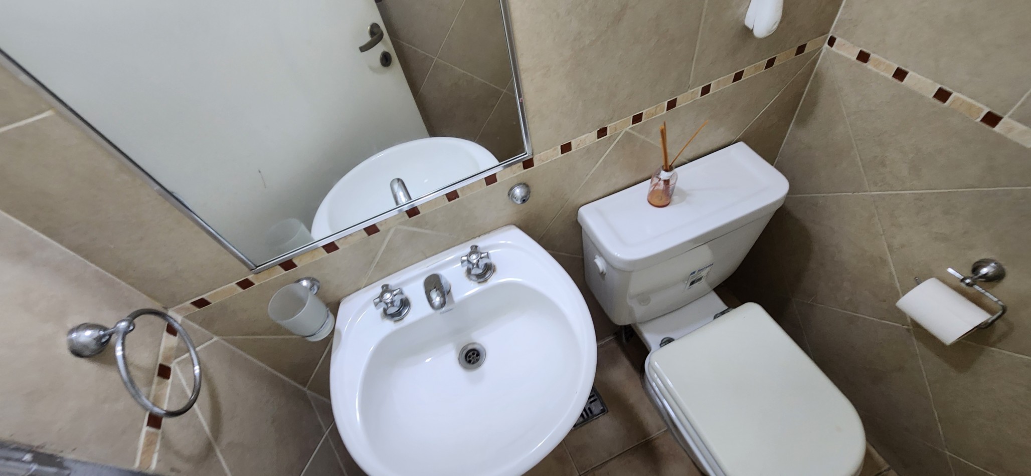 Excepcional dpto de 3 dorm en pleno centro de la ciudad!