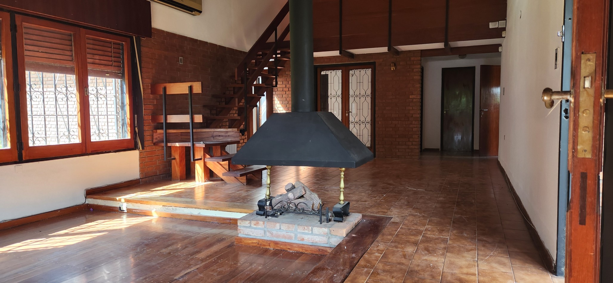 Imperdible casa en el corazon de Arguello, sobre Heriberto Martinez
