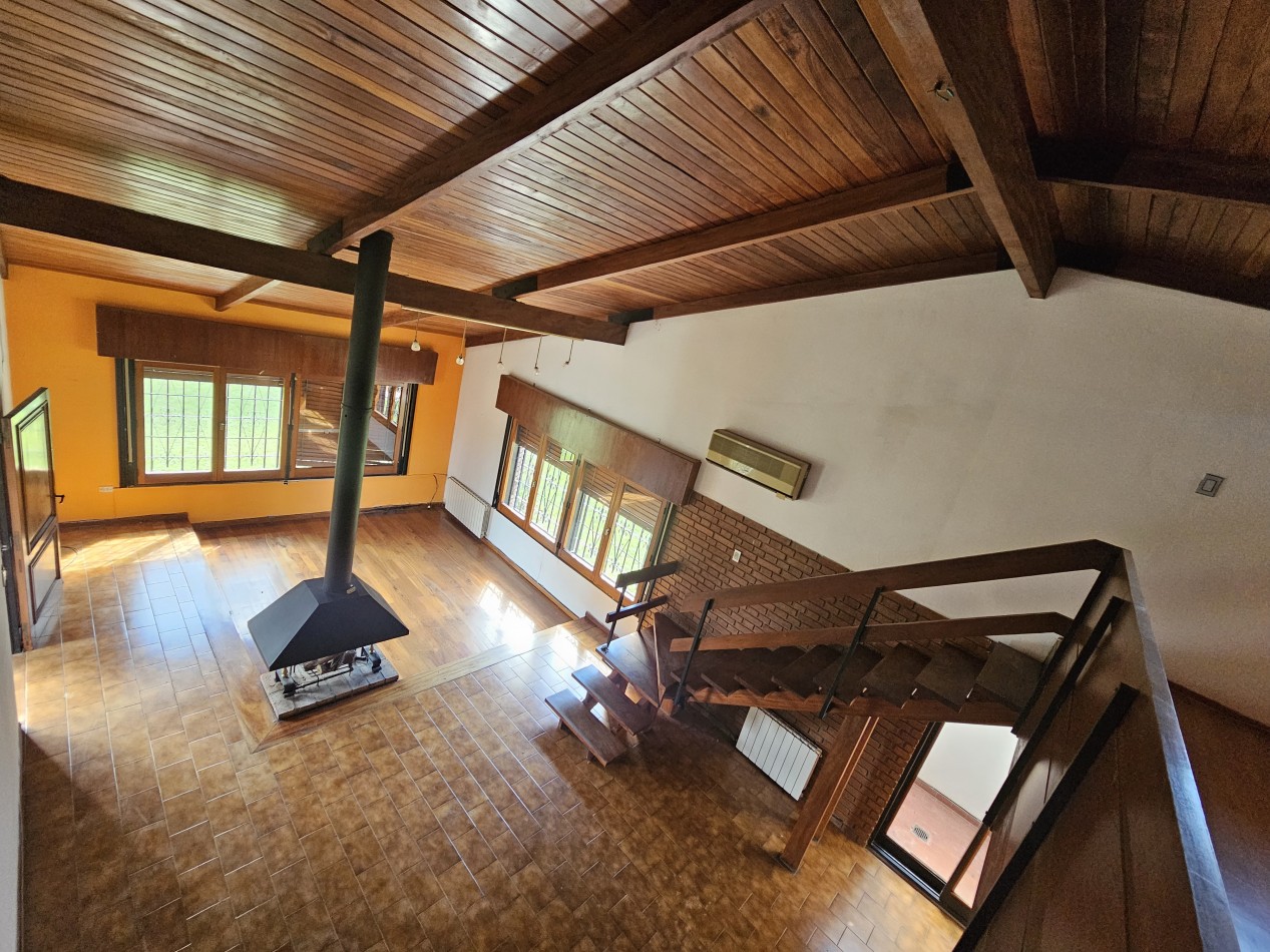 Imperdible casa en el corazon de Arguello, sobre Heriberto Martinez