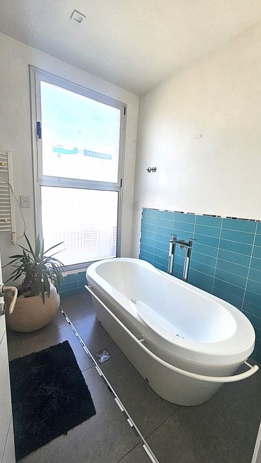 Moderna casa en Verandas de 7 Soles