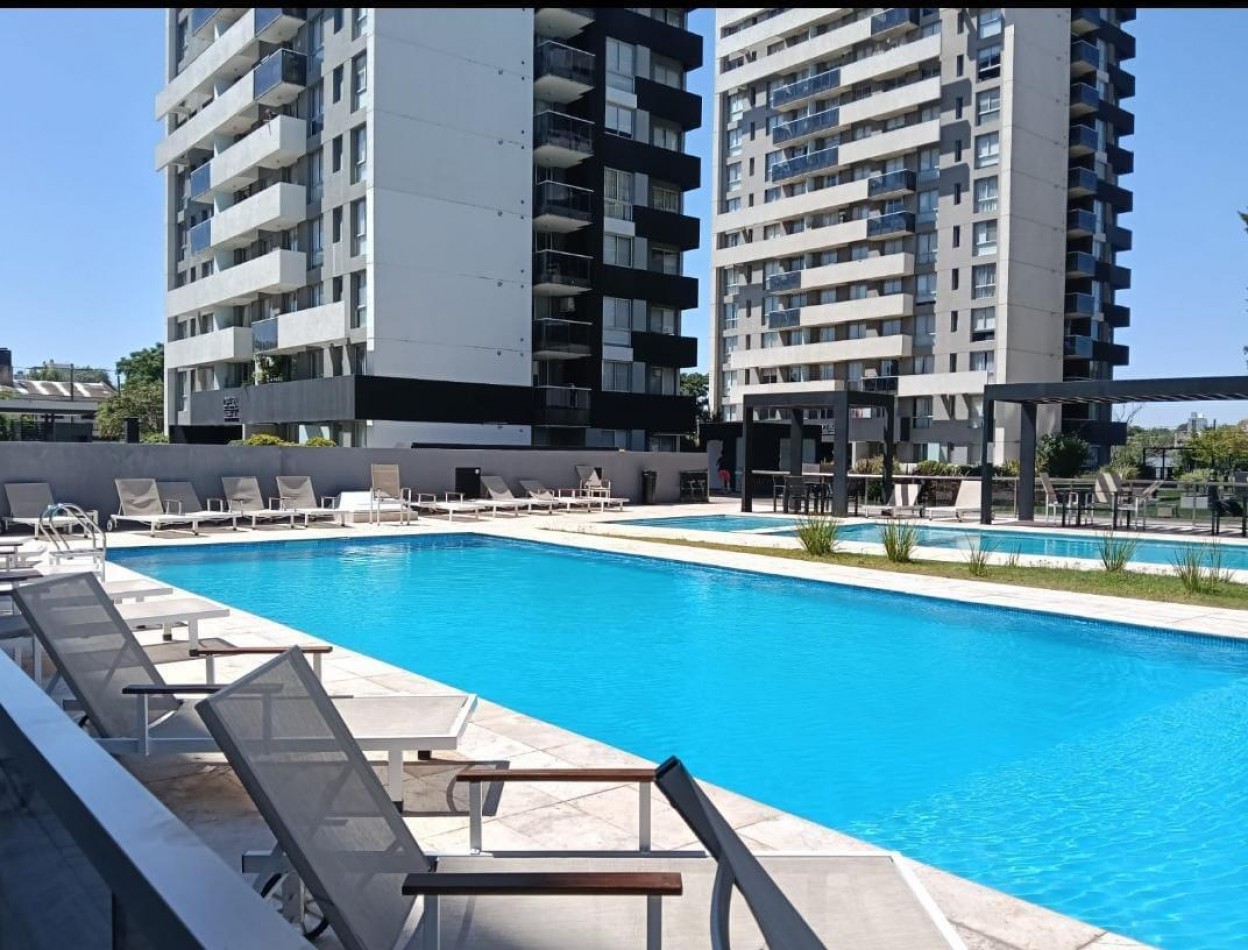 Venta Dpto de 2 Dorm. con Cochera Complejo Opera