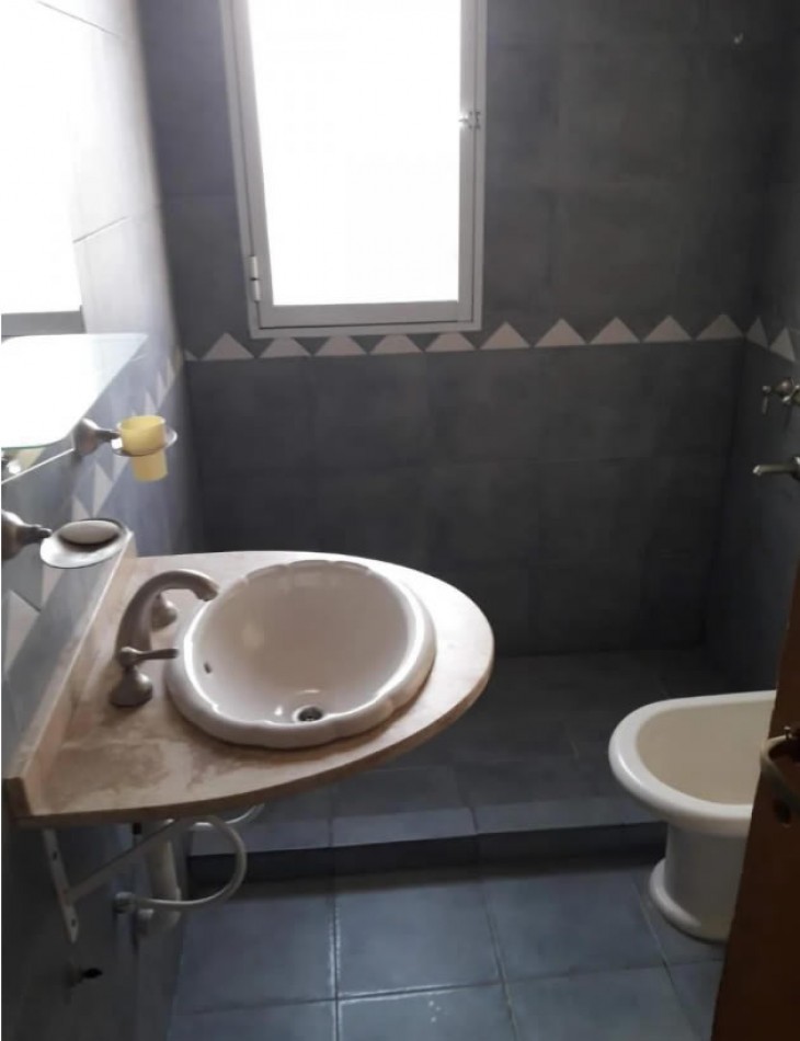 Hermosa Casa en Venta Valle Escondido 3dorm