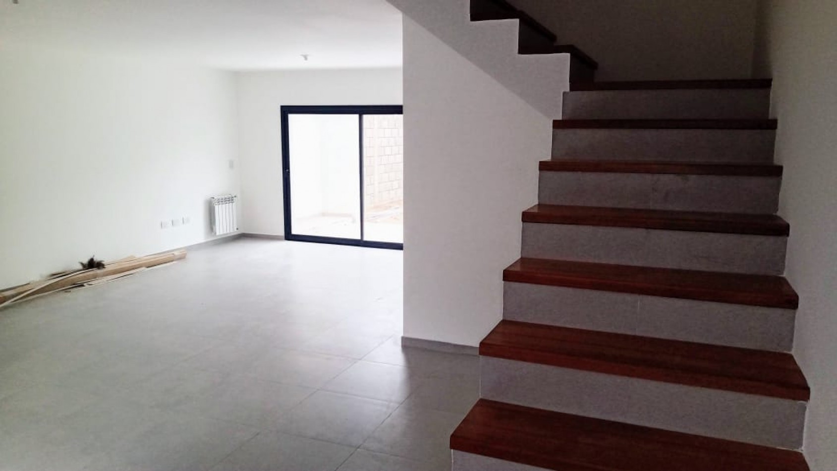 VENTA DUPLEX 3 DORM - LOMAS DE MANANTIALES 