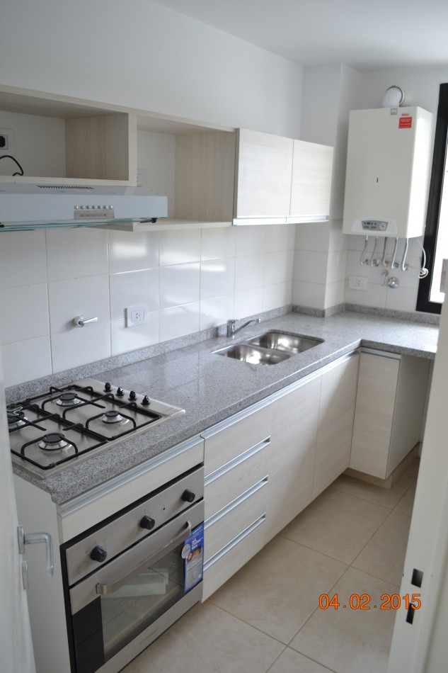  General Paz -Departamento en Venta con Patio y cochera - Ovidio Lagos 44