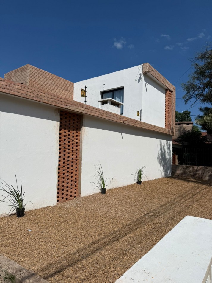 ARGUELLO QUISQUISACATE VENTA DUPLEX 2 DORMITORIOS 