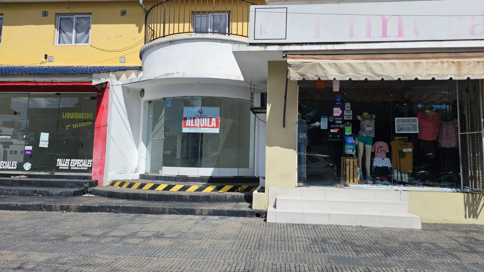 Alquilo Local en Av. Fuerza Aerea (Ruta 20)