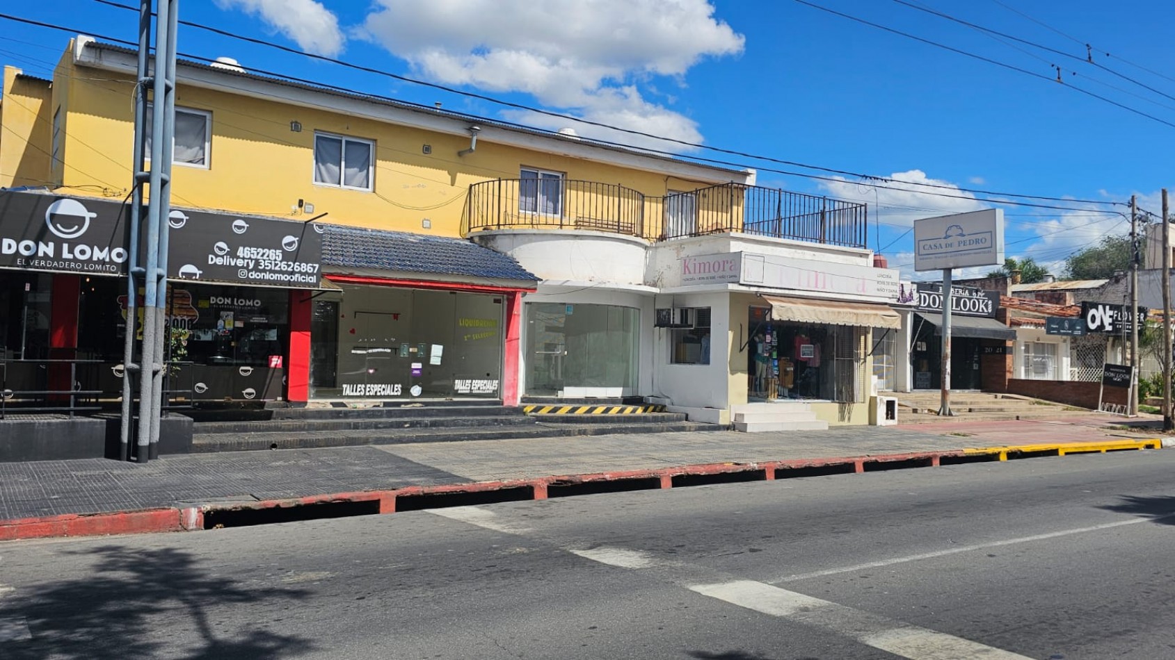 Alquilo Local en Av. Fuerza Aerea (Ruta 20)