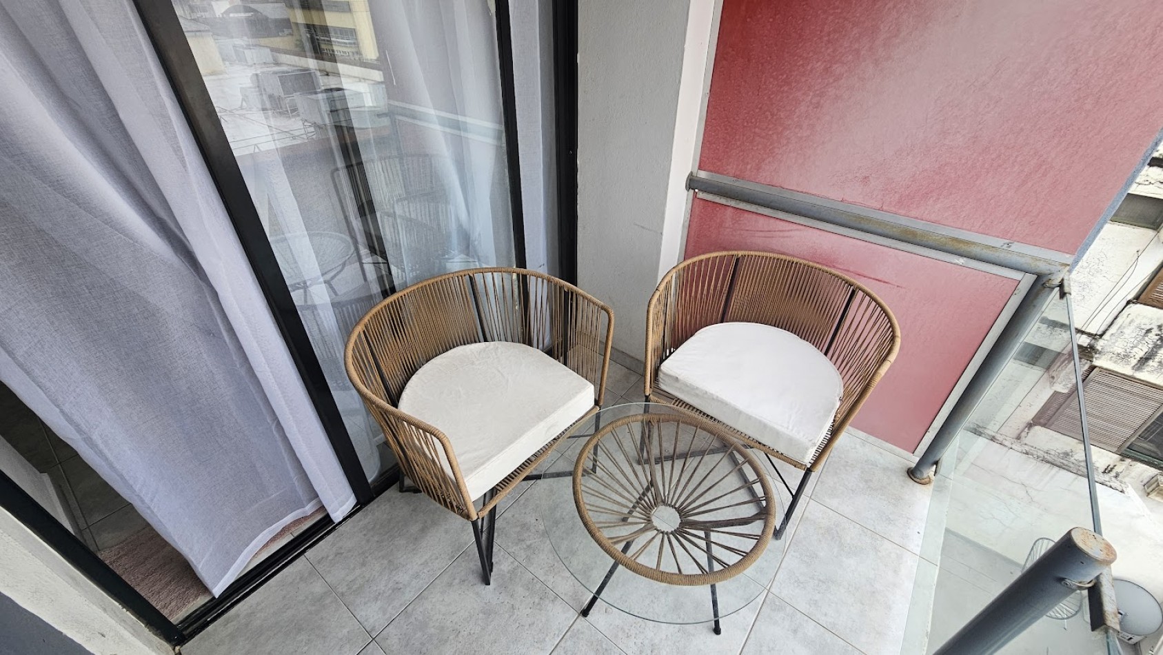 Alquiler Dpto un Dorm Totalmente Amoblado, con Excelente Vista y Balcon!