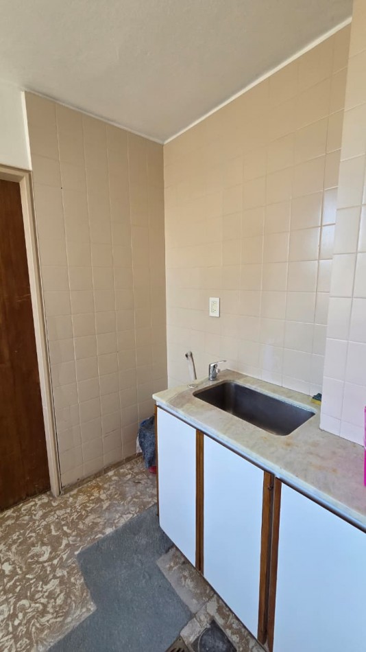 DEPTO NUEVA CORDOBA. FRENTE AL BUEN PASTOR : 2 DORM + DEP.