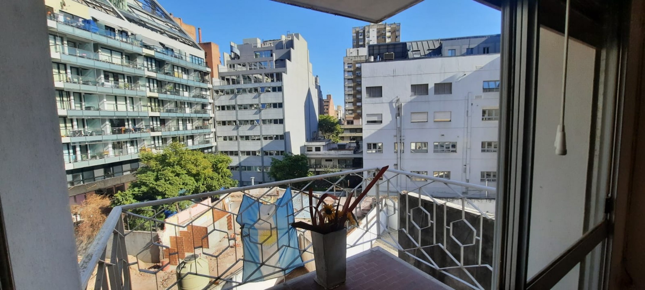 DEPTO NUEVA CORDOBA. FRENTE AL BUEN PASTOR : 2 DORM + DEP.