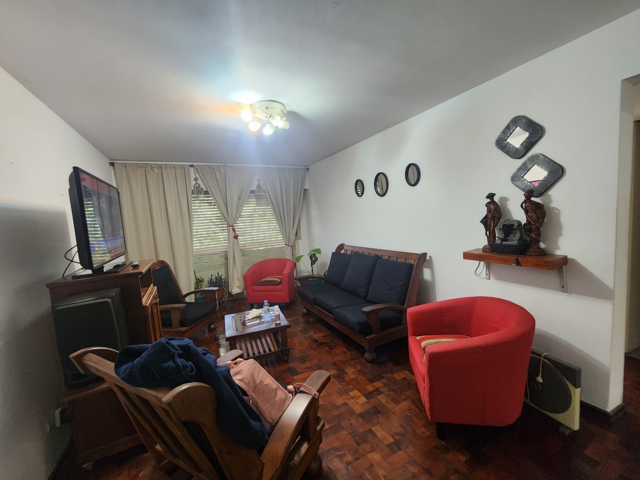 Departamento 2 Dorm Frente a Plaza Colon! AMOBLADO