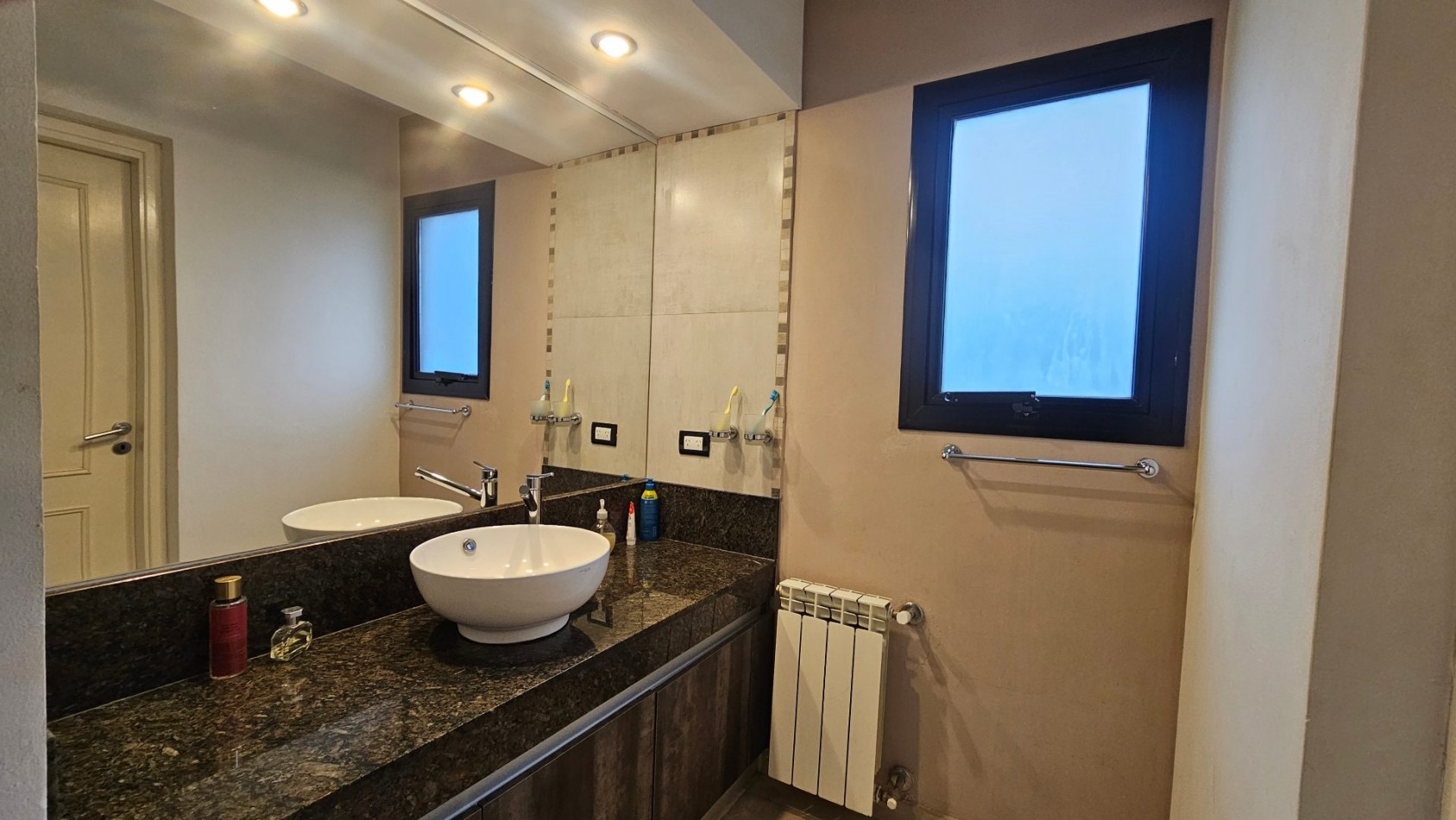 Maravillosa Casa en 7 Soles