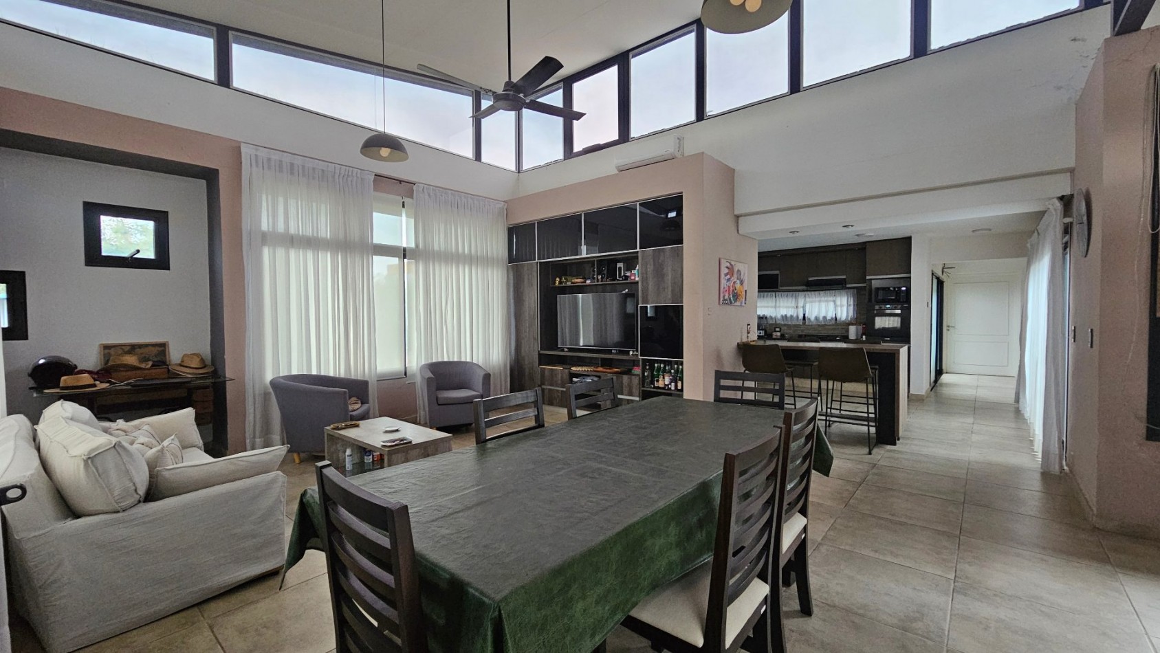 Maravillosa Casa en 7 Soles