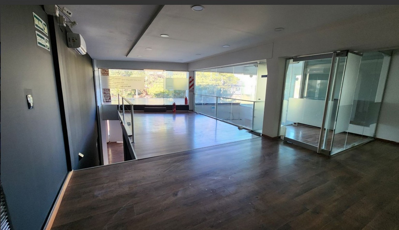 Local Comercial de Gran Escala en Alquiler - Av. Spilimbergo al 3500, Cordoba.