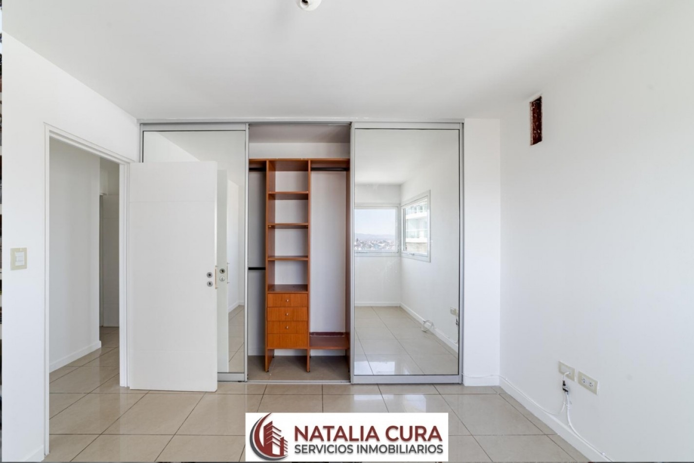 DEPARTAMENTO 3 DORM EN ALQUILER - B° General Paz (Complejo Miracielos)