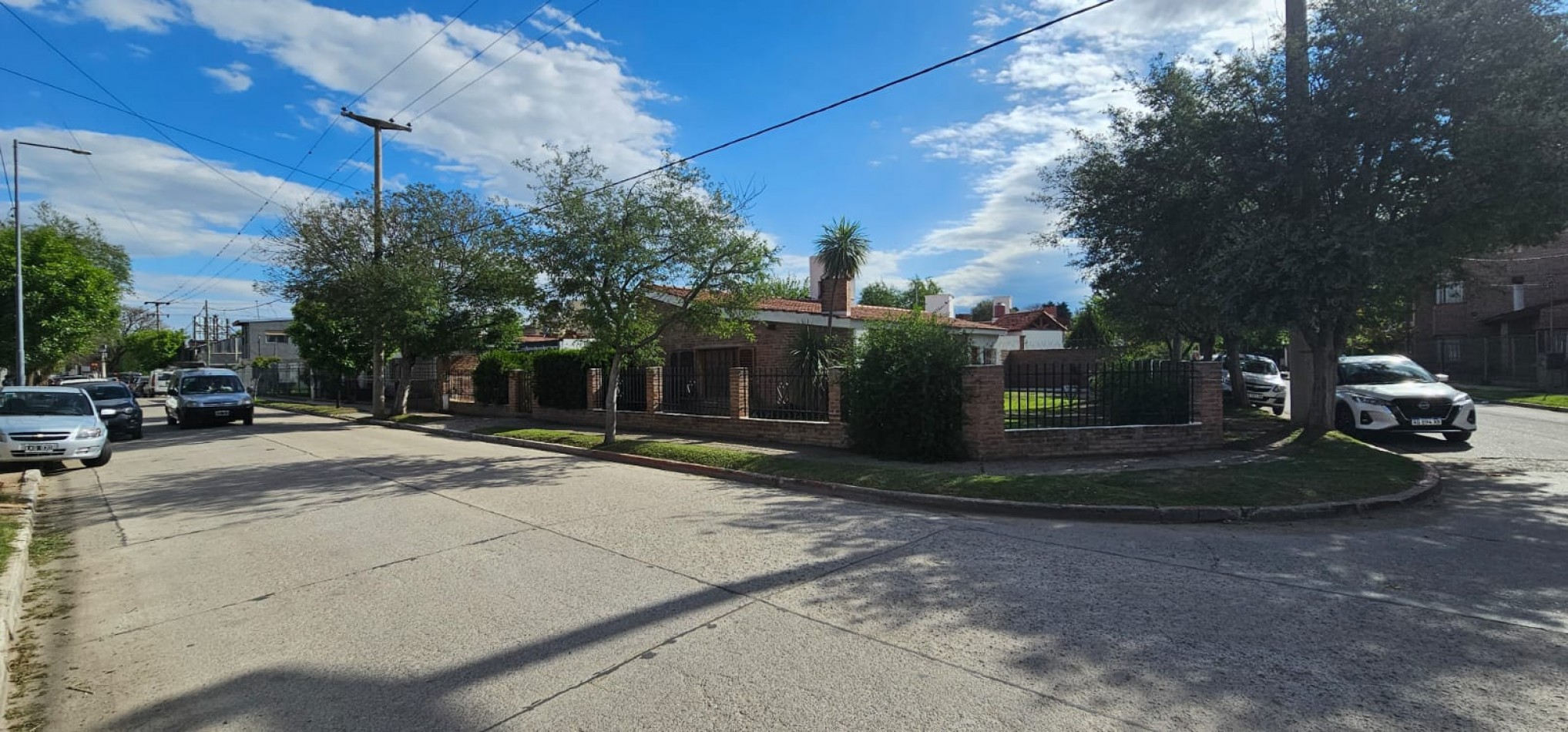 🚀 ARGUELLO-EL REFUGIO-CASA 4 DORM PLANTA BAJA A MTS DE RECTA MARTINOLLI 