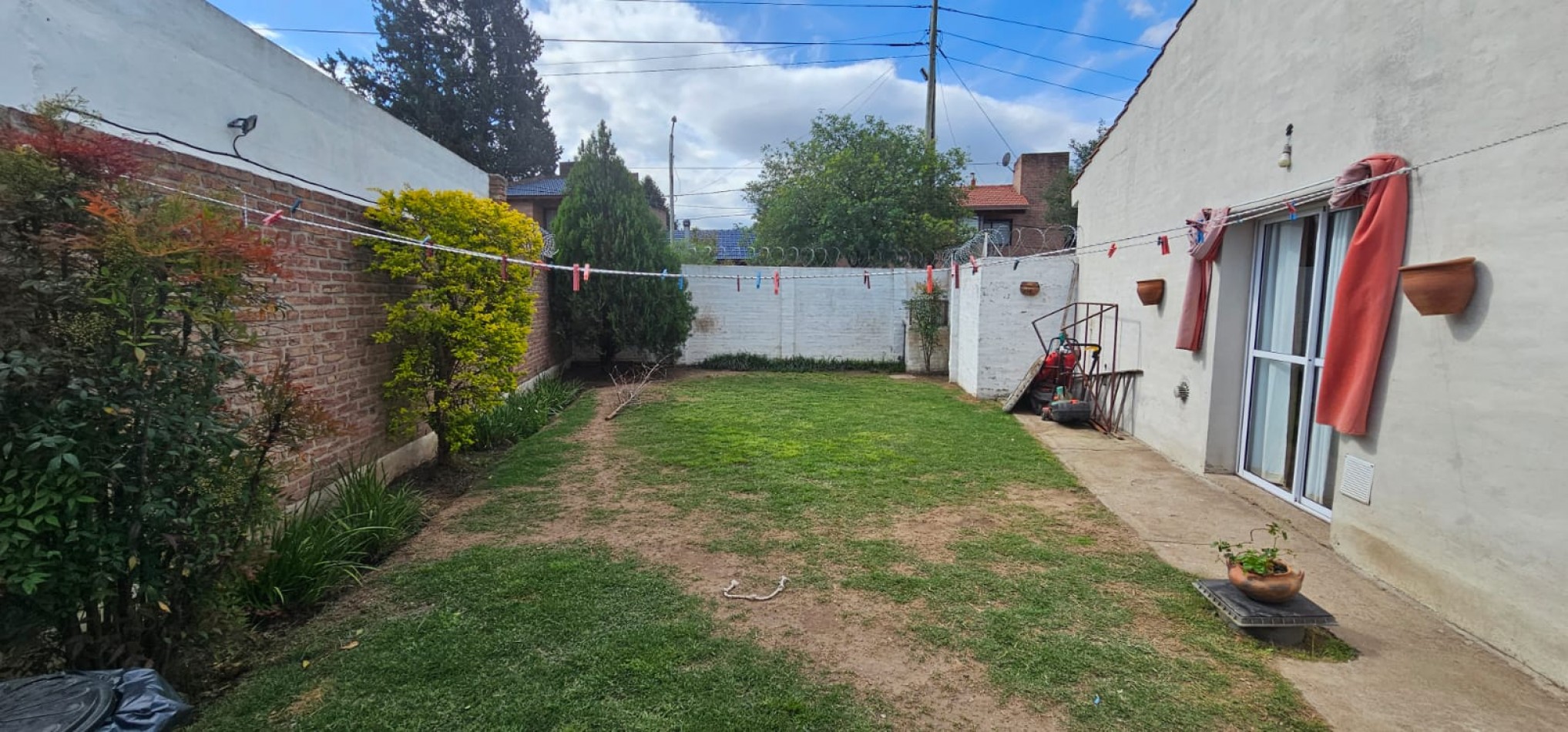 🚀 ARGUELLO-EL REFUGIO-CASA 4 DORM PLANTA BAJA A MTS DE RECTA MARTINOLLI 