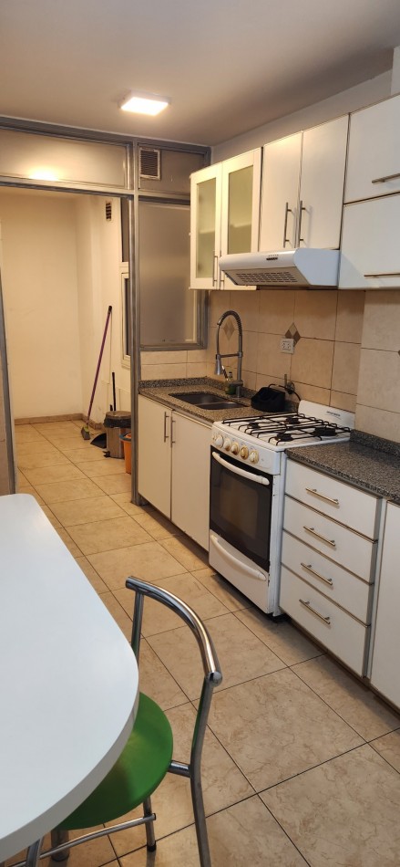 Excepcional dpto de 3 dorm en pleno centro de la ciudad!