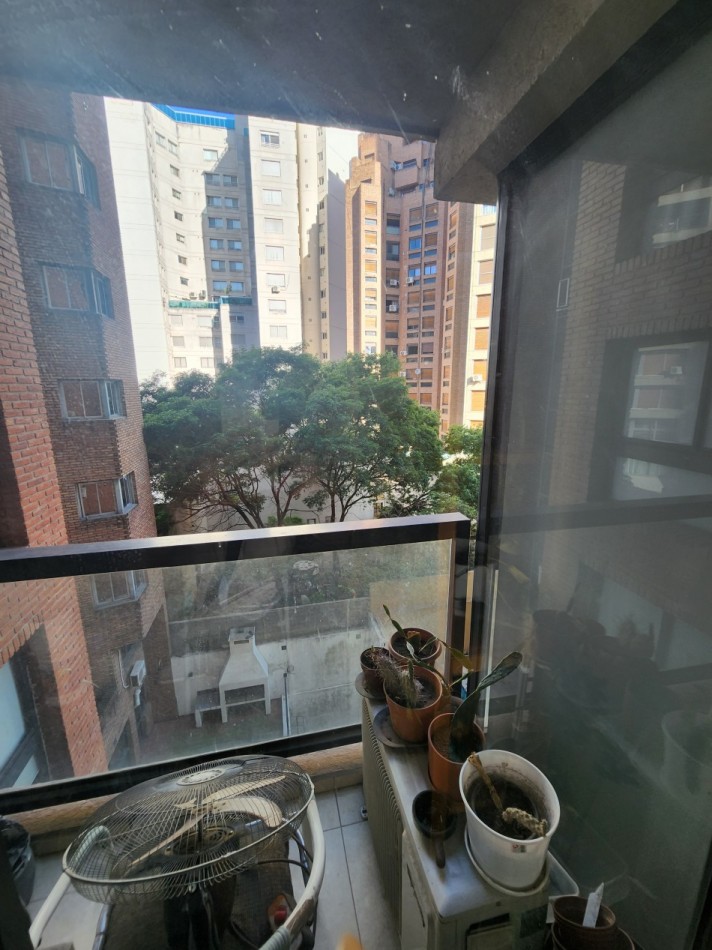 Departamento en alquiler - Bv. Chacabuco, frente al Palacio Ferreyra