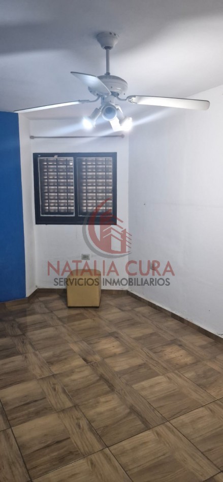 B°MARQUEZ VENTA CASA DE 4 DORM