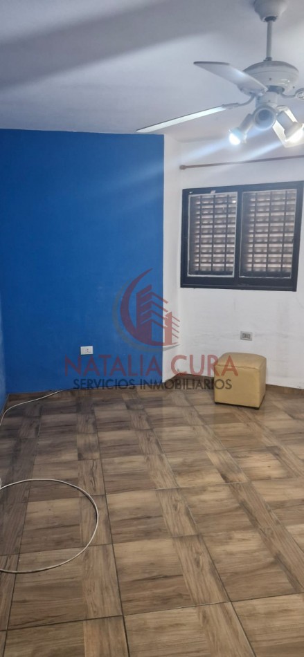 B°MARQUEZ VENTA CASA DE 4 DORM