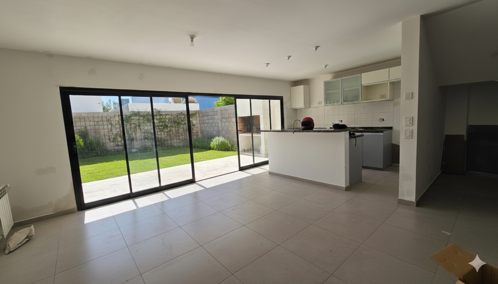 ALQUILER DUPLEX 3 DORM - LOMAS DE MANANTIALES 