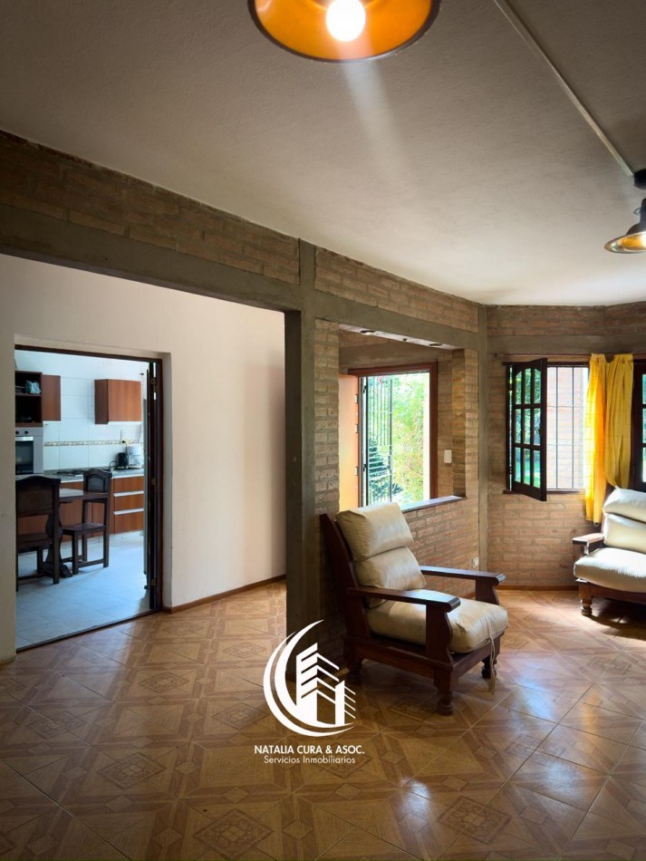 ALQUILER: Casa Quinta en Arguello 4 Dorm con Gran Parque y Pileta