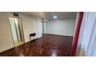 Excepcional dpto de 3 dorm en pleno centro de la ciudad!