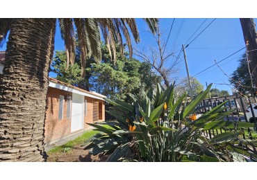 OPORTUNIDAD! Casa a reciclar en Marquez de Sobremonte